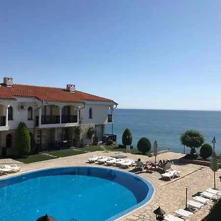 Apartment Ps / Suncoast *