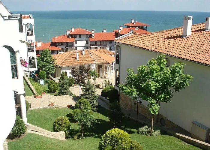 アパート Ps / Suncoast *