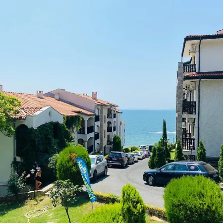 アパート Ps / Suncoast スヴェティ・ヴラス