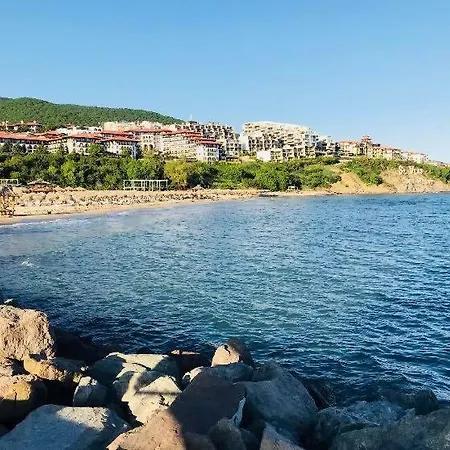 アパート Ps / Suncoast *