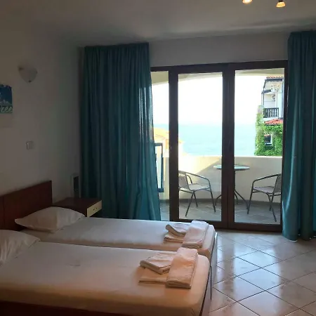 アパート Ps / Suncoast スヴェティ・ヴラス