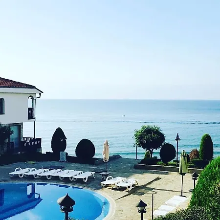 アパート Ps / Suncoast *